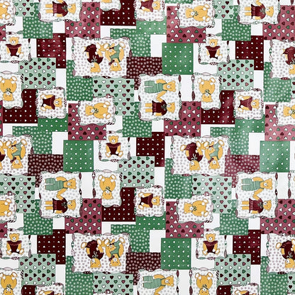 Nappe toile cirée 4068-01 motif enfant teddy vert rouge carrée ronde ovale