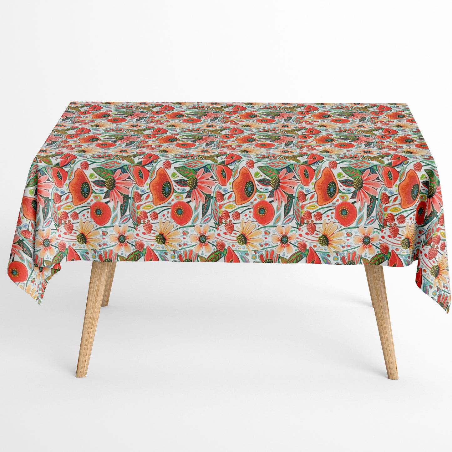  Die jacquard beschichtete Baumwolltischdecke präsentiert ein dichtes, detailreiches Blumenmuster mit Mohnblüten, Blättern und kleinen Streublüten in warmen Rot-, Creme- und Grüntönen. 