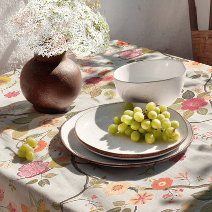 Jacquard Tischdecke aus beschichteter Baumwolle mit Fleckenschutz AMA05 beige retro Blumen  eckig rund oval