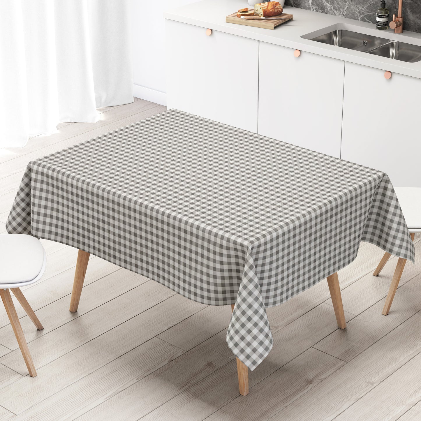 Grau-weiß karierte Wachstuch-Tischdecke mit klassischem Vichy-Karomuster