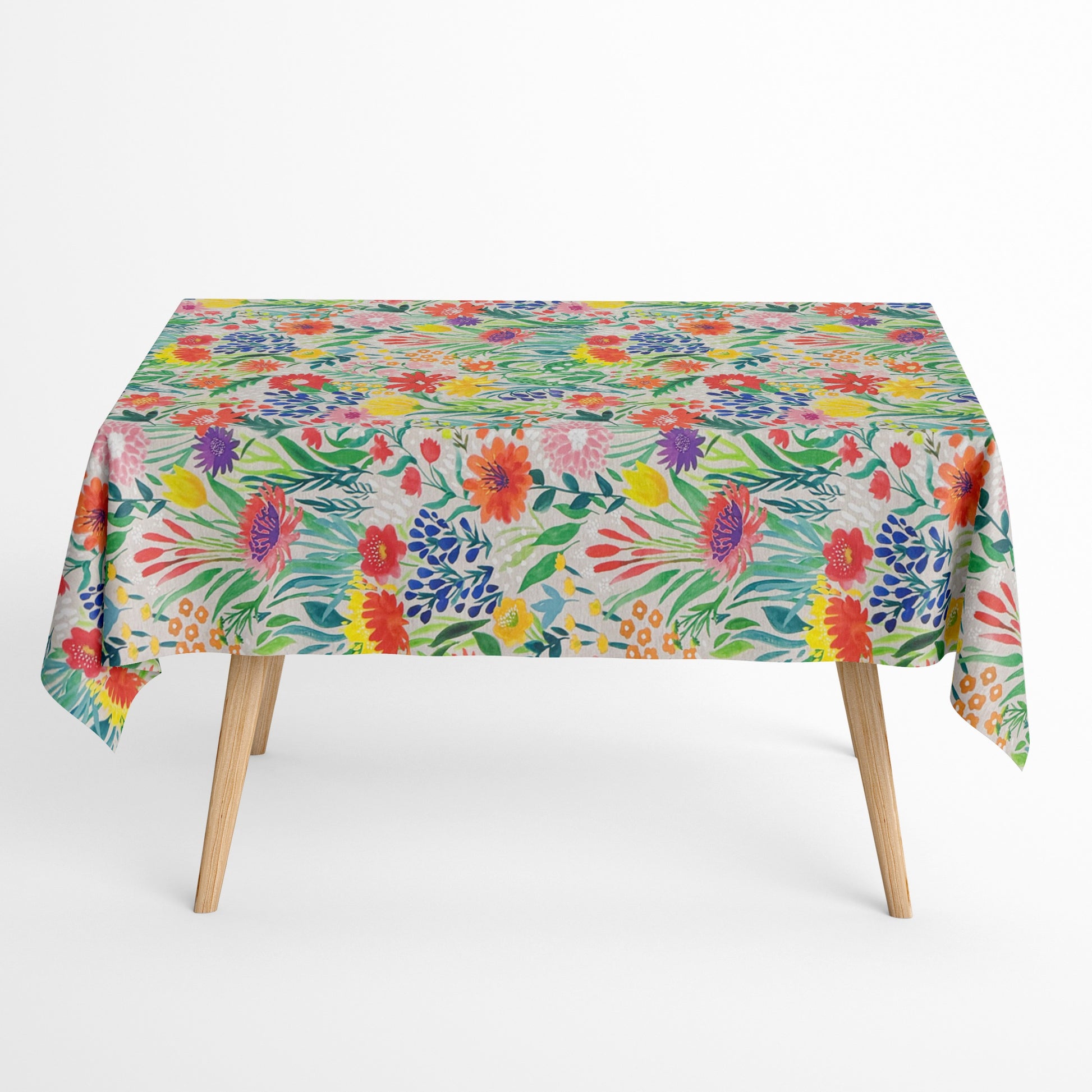 Jacquard Tischdecke aus beschichteter Baumwolle mit buntem, floralen Aquarellmuster in lebendigen Farben, fleckenabweisend und pflegeleicht.