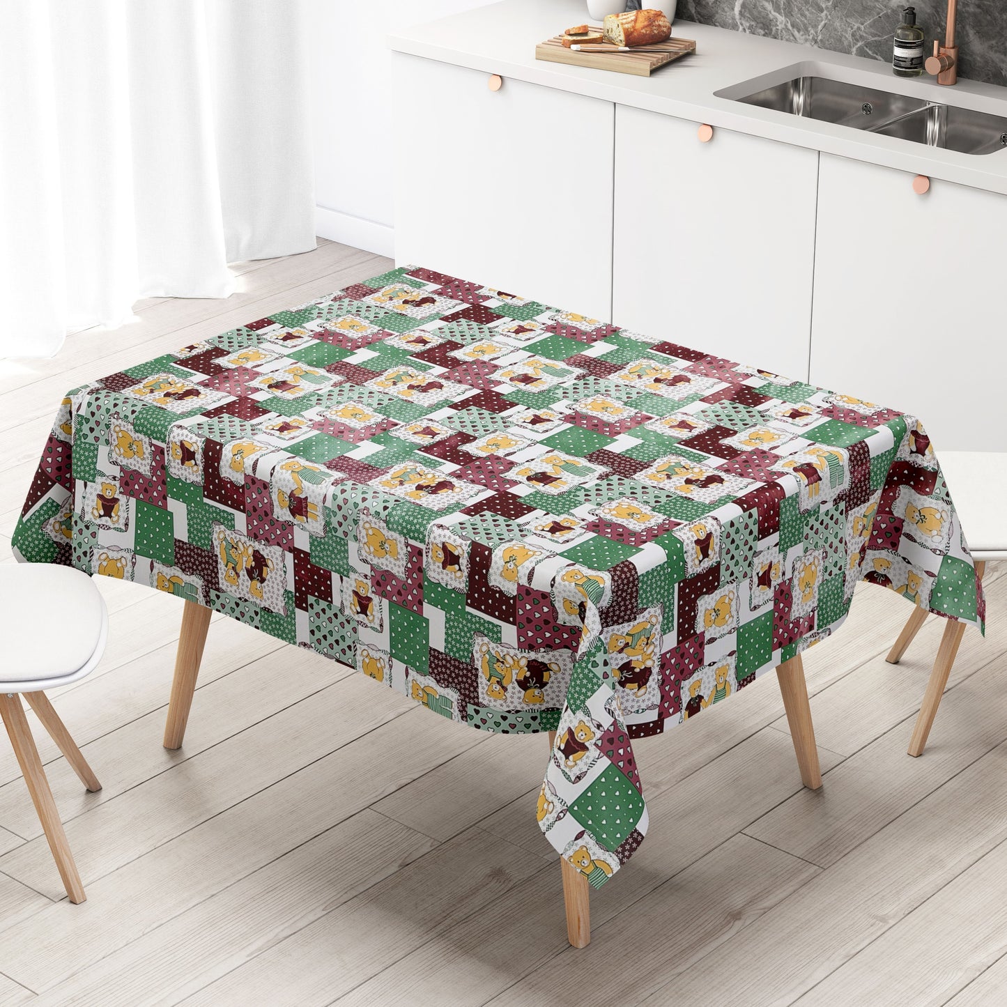 Nappe toile cirée 4068-01 motif enfant teddy vert rouge carrée ronde ovale