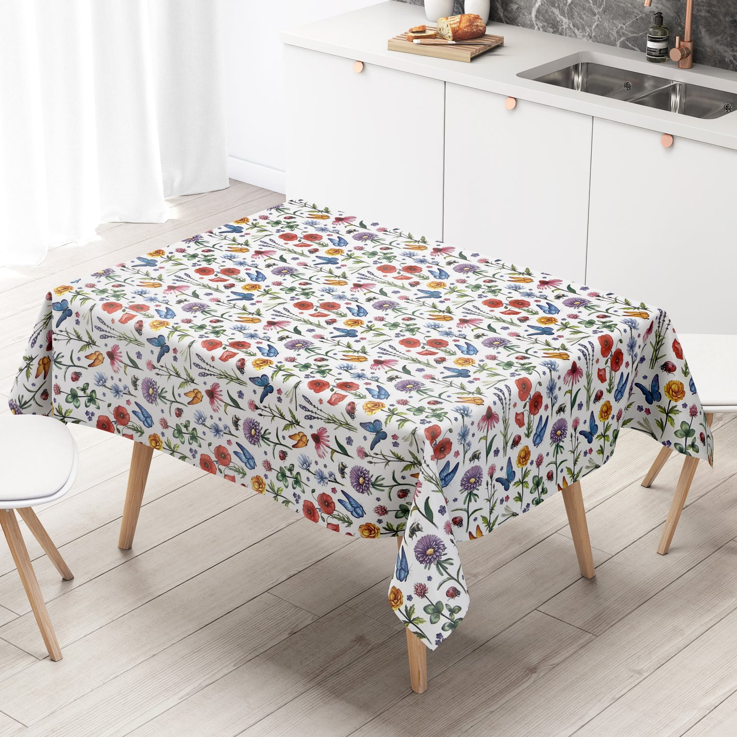 Nappe en toile cirée K150157 prairie fleurie papillons carré rond ovale